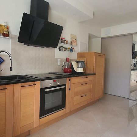 Charmant Appartement En Rez De Jardin Sartène Kültér fotó