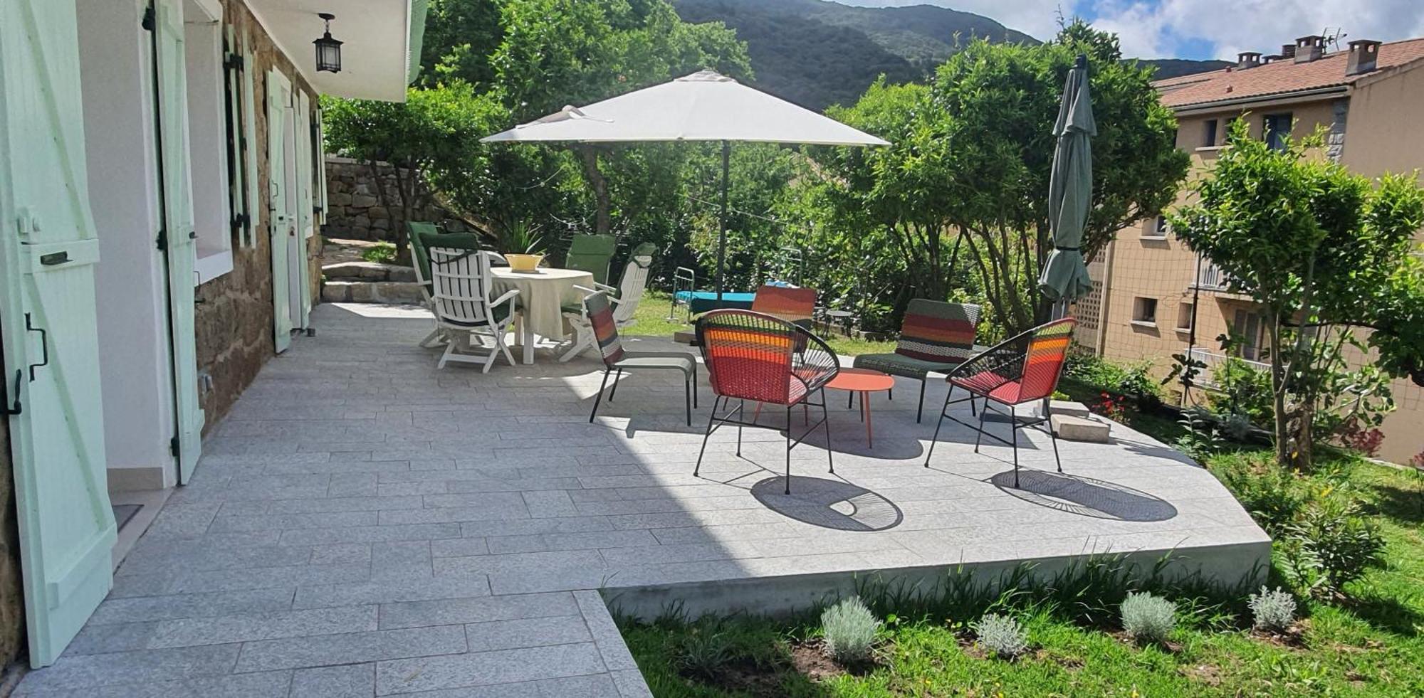 Charmant Appartement En Rez De Jardin Sartène Kültér fotó